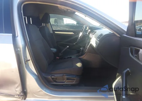 2017 Volkswagen Passat 1.8T S from USA, damaged, VIN 1VWAT7A30HC079240